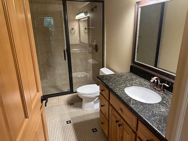 497 E Mission Dr — Photo 16