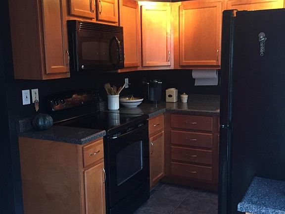 3rd image of 1232 Clarkson Ct #1232