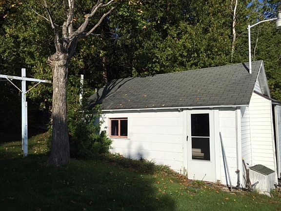 5th image of 14334 Hill St