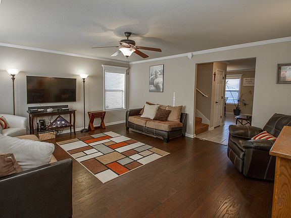 3rd image of 5508 Pin Oak Ln
