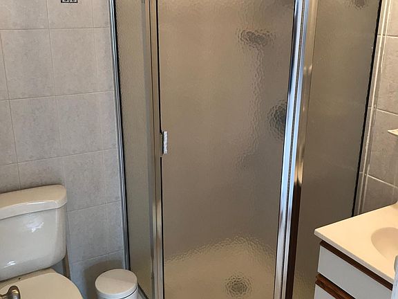 5th image of 2484 84th St APT 1S