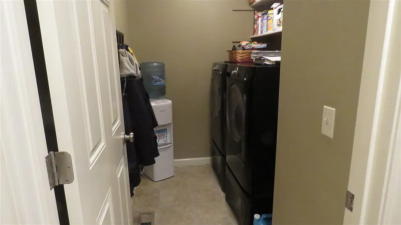 Thumbnail 18