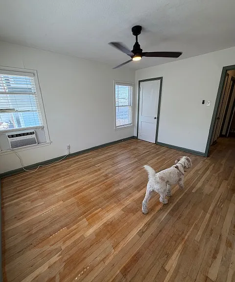 323 Natalen Ave — Photo 9