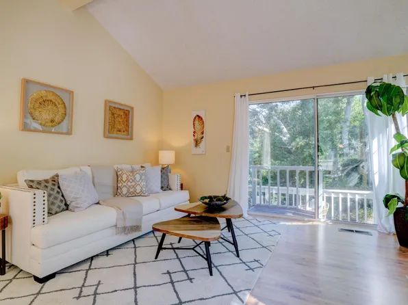 1272 Shelby Creek Ln, San Jose, CA 95120