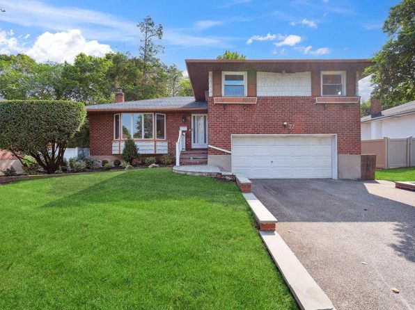 72 Winthrop Rd