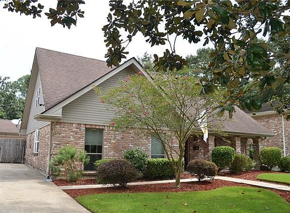 3rd image of 3880 Mimosa Dr