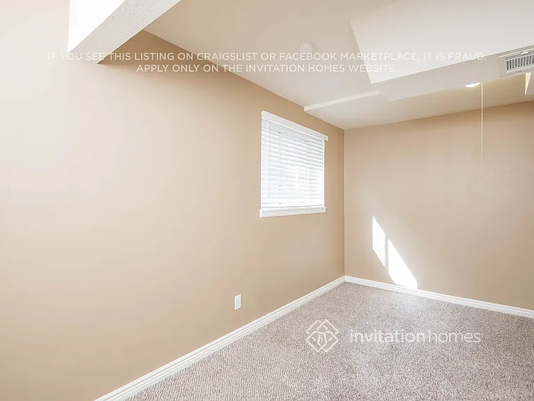 5004 S Richfield Cir — Photo 13