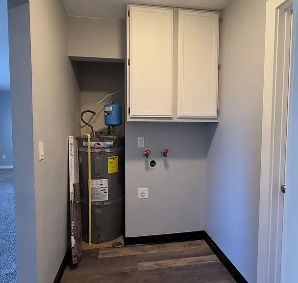 1320 Belmont Ave — Photo 8