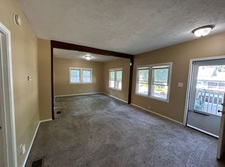 860 S 28th St, Lincoln, NE 68510