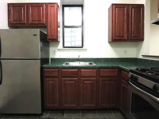 Rented by Bohemia Realty Group | media 18