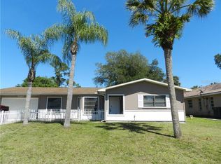 1590 Dorchester St, Pt Charlotte, FL 33952