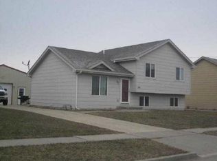 220 NE Allison Ave, Elkhart, IA 50073
