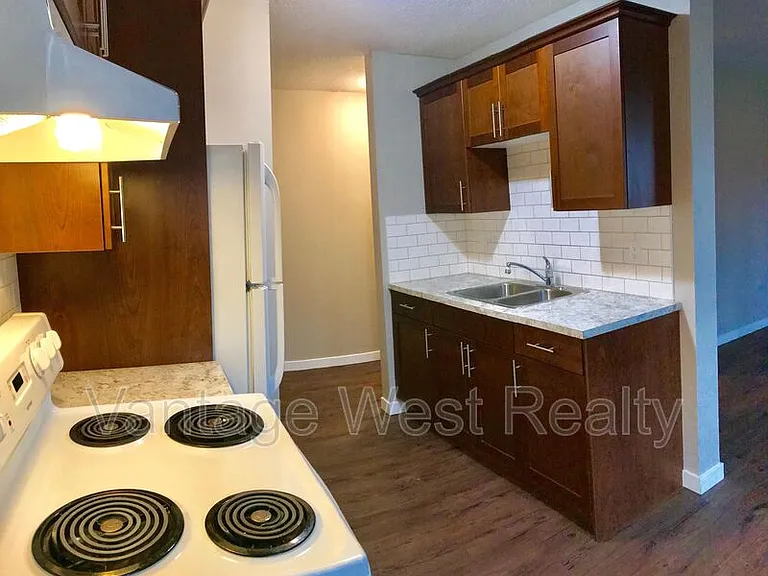 235 Husch Rd #103 — Photo 7