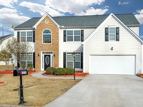 2318 Shady Maple Trl, Loganville, GA 30052