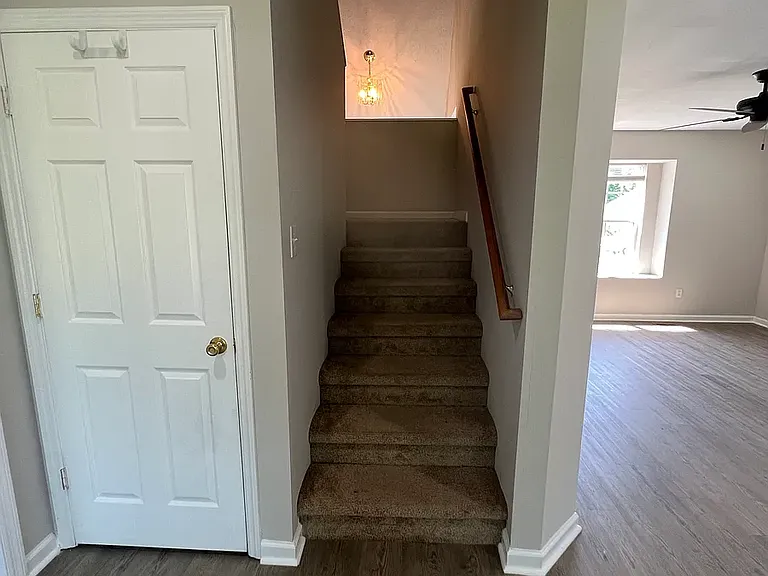2812 Hydes Ferry Rd — Photo 18