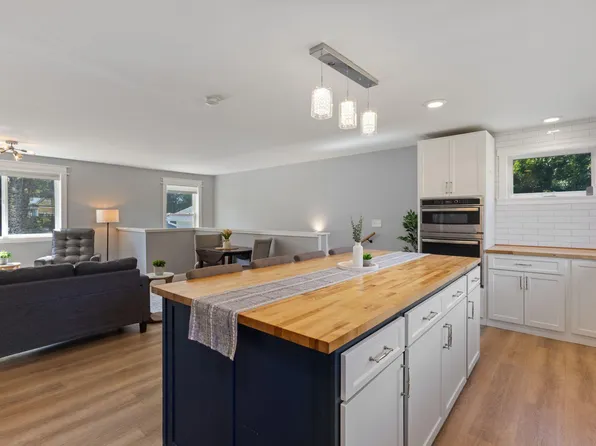 91 Running Hill Road, Scarborough, ME 04074