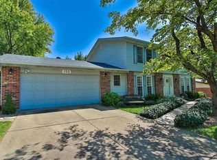 152 Lucerne Place Dr, Ballwin, MO
