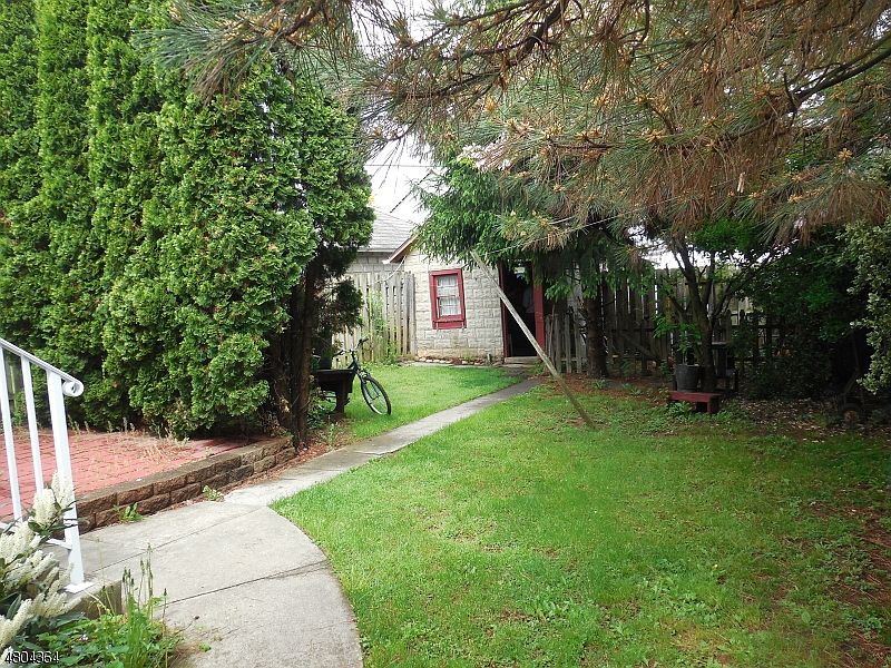 2nd image of 45 Summit Ave