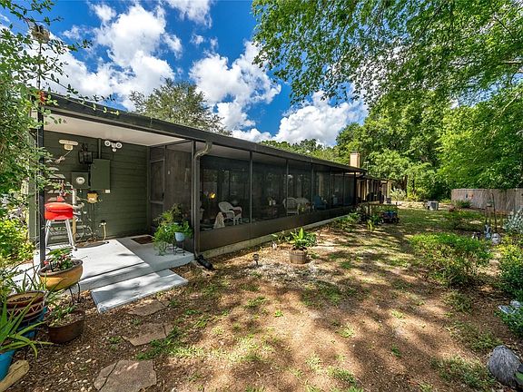 4th image of 6164 Beechwood Dr