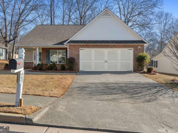 717 Stone Creek Dr, Monroe, GA 30655