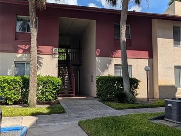 8605 Champlain Ct Unit 84, Tampa, FL 33614