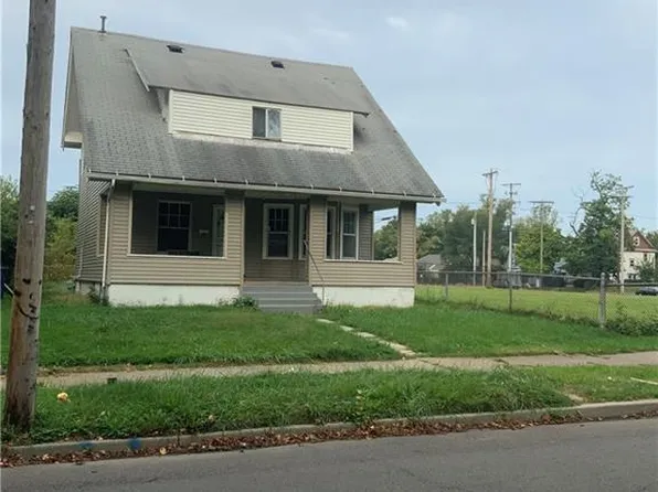 2425 Fulton St, Toledo, OH 43620