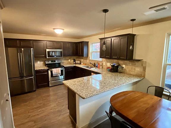 3rd image of 105 Wynn Shoals Way