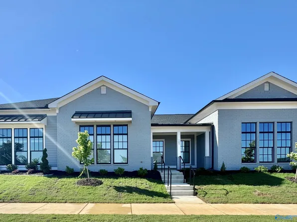 104 Moss Brook Ln, Madison, AL 35757