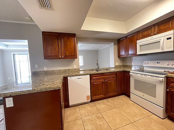 2nd image of 8361 NW 25th St
