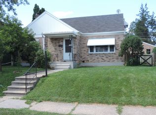 2039 W Allen St, Allentown, PA 18104