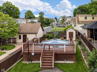 512 Page Ave, Lyndhurst, NJ 07071