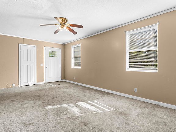 5th image of 416 Bud Rish Rd