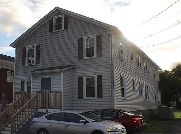 2nd image of 22 Valley Ave APT 1B