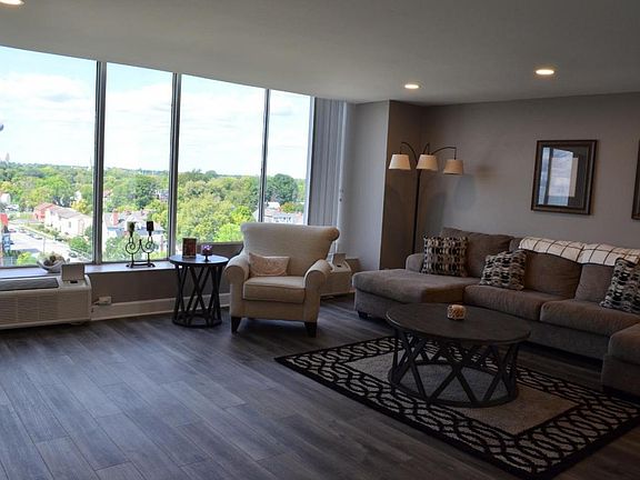 4th image of 810 Matson Pl Unit 1003