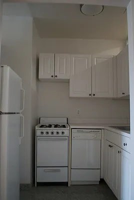 Rented by Triplemint | media 32