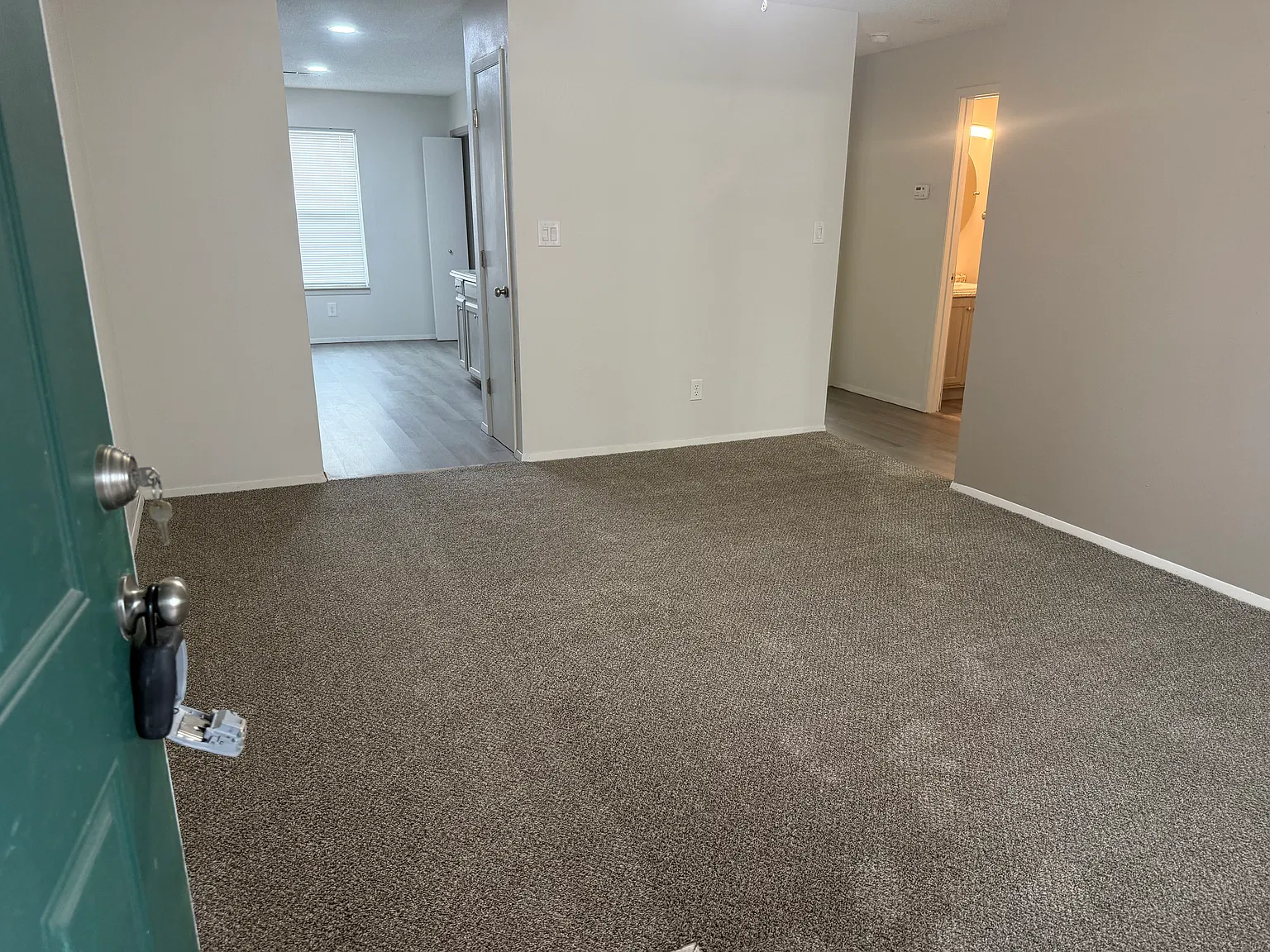 2128 E Macs Ct — Photo 1