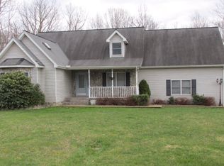 287 Country Roads Ests, Shady Spring, WV 25918