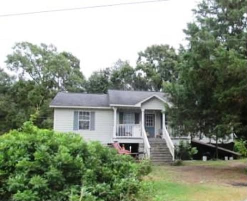 1st image of 518 Treuil St