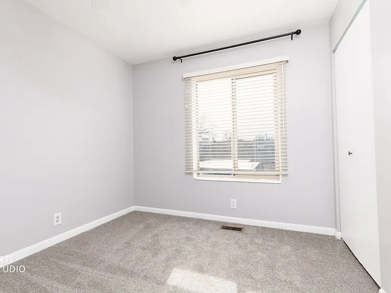 2588 W Greyhackle Ln #TOWNHOME — Photo 10