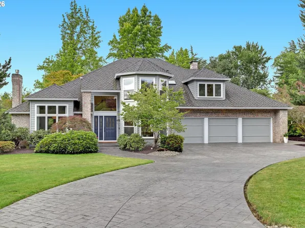 2715 NW Linmere Dr, Portland, OR 97229