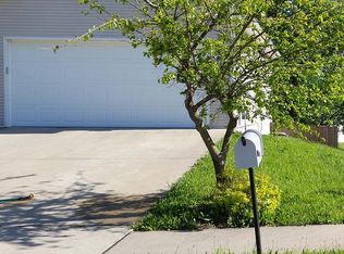 4110 Hidden Creek Ct, Columbia, MO 65202