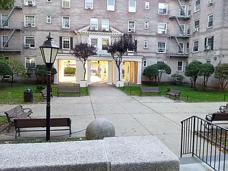 Sold by Winzone Realty Inc