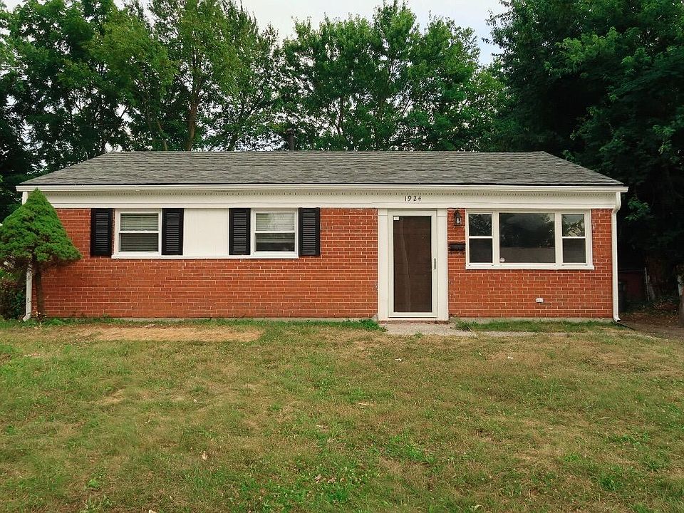 1st image of 1924 Alice Dr