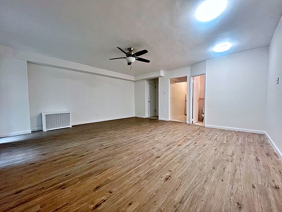 5th image of 32 W 69th St APT B
