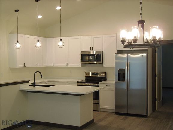 5th image of 41 N Shore Dr #3