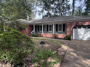 660 Village Green Pkwy, Newport News, VA 23602