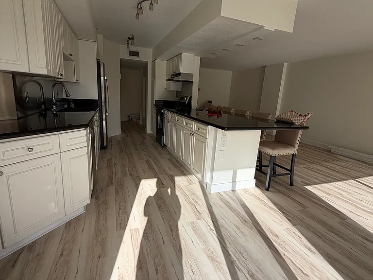 17275 Collins Ave #501 — Photo 8