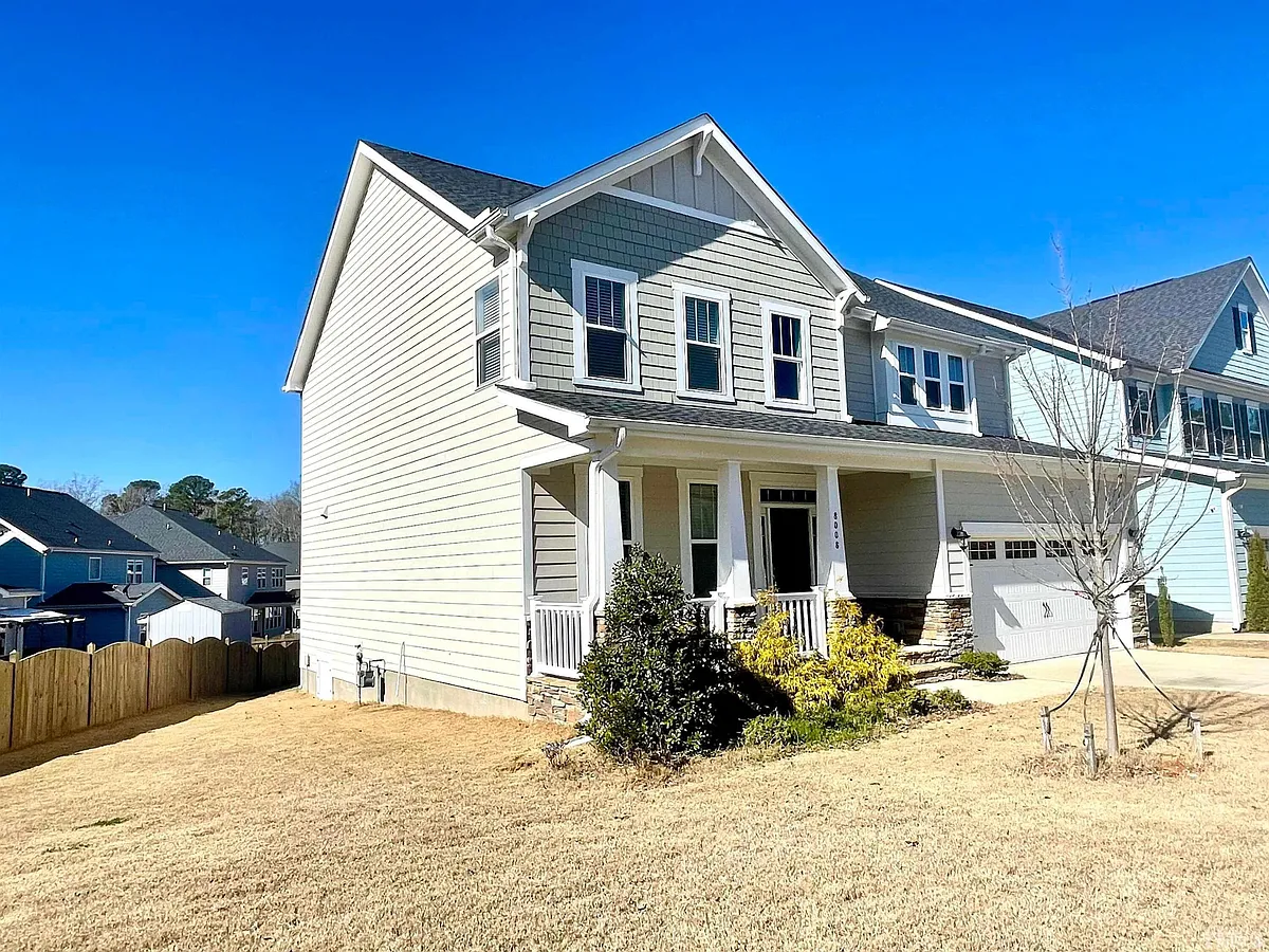 Building Photo - 8008 Gilano Dr