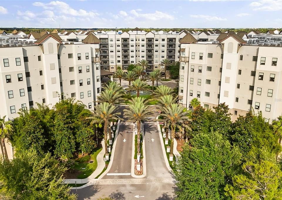 1st image of 14501 GROVE RESORT AVENUE #2315