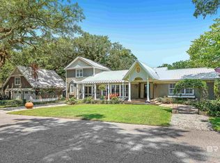 113 Atkinson Ln, Fairhope, AL 36532